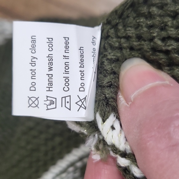 Green Color Block Mock Neck Long Sleeve Sweater - Picture 7 of 7